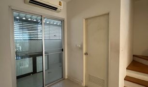 2 Bedrooms Townhouse for sale in Nai Khlong Bang Pla Kot, Samut Prakan Sinnakhon Ville Prachauthit-Khu Sang