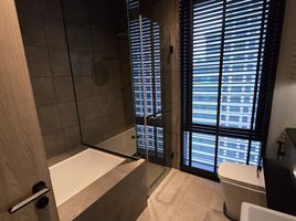 2 спален Кондо в аренду в The Lofts Asoke, Khlong Toei Nuea