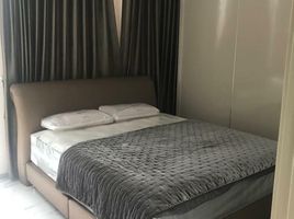 2 Schlafzimmer Wohnung zu verkaufen im Noble Ploenchit, Lumphini, Pathum Wan