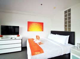 2 Bedroom Apartment for sale at Patong Tower, Patong