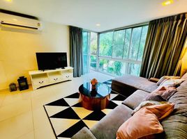 3 Bedroom Apartment for sale at Club Royal, Na Kluea, Pattaya