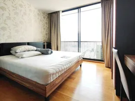 Studio Condo for rent at Noble Revo Silom, Si Lom, Bang Rak