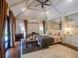 3 Schlafzimmer Villa zu verkaufen im Chateau Dale Villas, Nong Prue