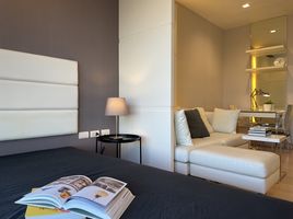 Studio Wohnung zu vermieten im Urbano Absolute Sathon-Taksin, Khlong Ton Sai