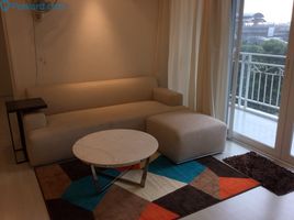 2 Bedroom Apartment for sale at The Bangkok Sathorn-Taksin, Khlong Ton Sai