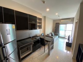 1 Schlafzimmer Appartement zu vermieten im The Crest Sukhumvit 34, Khlong Tan