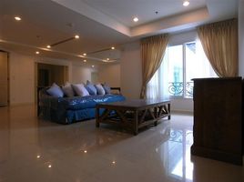 3 спален Кондо в аренду в La Vie En Rose Place, Khlong Tan