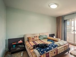 2 Bedroom Condo for sale at Garden Court, Rat Burana