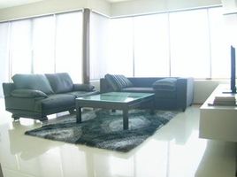 2 Bedroom Apartment for rent at The Emporio Place, Khlong Tan