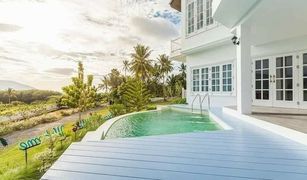 4 Schlafzimmern Villa zu verkaufen in Na Mueang, Koh Samui 
