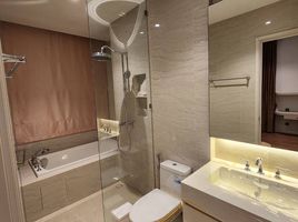 2 Bedroom Condo for rent at Muniq Langsuan, Lumphini, Pathum Wan, Bangkok