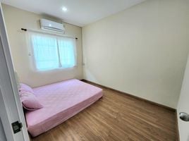 3 Bedroom House for rent at Golden Town Charoenmuang-Superhighway, Tha Sala