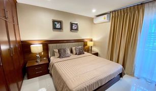 3 chambres Condominium a vendre à Khlong Tan Nuea, Bangkok Baan Suanpetch