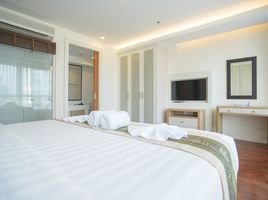2 Schlafzimmer Wohnung zu vermieten im G.M. Serviced Apartment, Khlong Toei