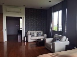 4 Bedroom Villa for sale in King Rama Ix Park, Nong Bon, Nong Bon