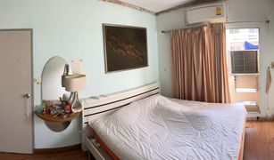 2 Bedrooms Condo for sale in Bang Kraso, Nonthaburi Baan Suanthon Rattanathibet