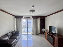 1 Bedroom Apartment for sale at Silom Suite, Si Lom