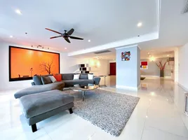 3 Bedroom Apartment for sale at Kallista Mansion, Khlong Toei Nuea