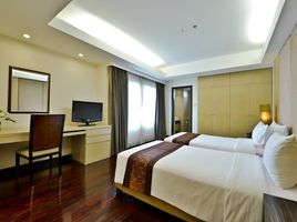 3 Schlafzimmer Wohnung zu vermieten im Abloom Exclusive Serviced Apartments, Sam Sen Nai, Phaya Thai