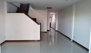 3 Bedrooms House for sale in Khlong Kum, Bangkok 