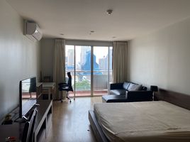 Studio Condo for rent at Silom Grand Terrace, Si Lom