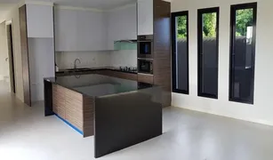 4 Bedrooms Villa for sale in Nong Pla Lai, Pattaya 