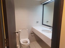 2 Bedroom Condo for rent at Baan Suanpetch, Khlong Tan Nuea