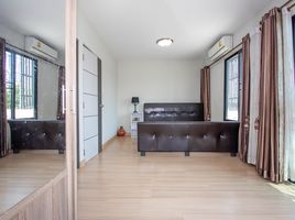 3 Schlafzimmer Villa zu vermieten im Karnkanok Town 3, Suthep