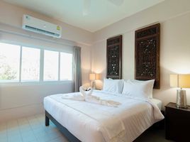 3 Bedroom Townhouse for sale in Haad Laem Sing, Kamala, Choeng Thale