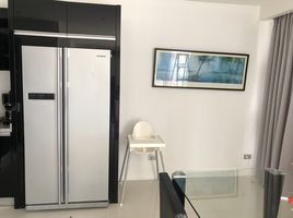 2 Schlafzimmer Appartement zu vermieten im Sunset Plaza Condominium, Karon