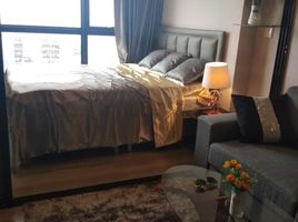 1 Schlafzimmer Wohnung zu vermieten im The Politan Rive, Bang Kraso, Mueang Nonthaburi