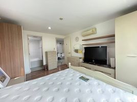 2 Bedroom Apartment for rent at The Silk Phaholyothin-Aree 2, Sam Sen Nai