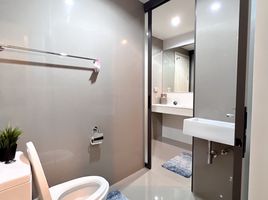 1 спален Кондо на продажу в Rhythm Sukhumvit 42, Phra Khanong