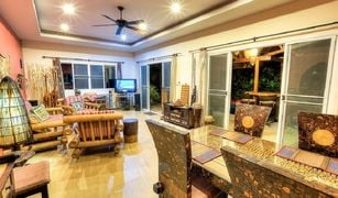 2 Bedrooms Villa for sale in Rawai, Phuket 