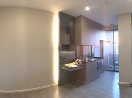 1 Bedroom Apartment for rent at The Room Sukhumvit 69, Phra Khanong Nuea