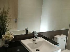 1 Bedroom Apartment for rent at Ploenruedee Residence, Lumphini