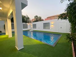 6 Schlafzimmer Villa zu verkaufen im Solaimaneyah Gardens, 4th District
