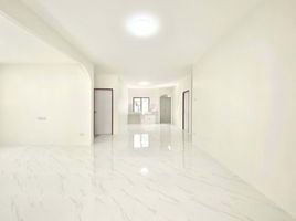 3 спален Дом на продажу в Baan Samakkhi 35, Phlu Ta Luang