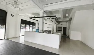 4 Schlafzimmern Shophaus zu verkaufen in Suthep, Chiang Mai 