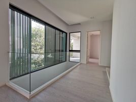 3 Bedroom House for sale at Nantawan Rama 9 – Srinakarin, Saphan Sung, Saphan Sung