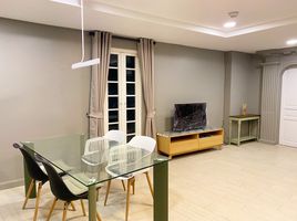 1 Schlafzimmer Appartement zu vermieten im Euro Classic Condominium, Khlong Toei Nuea