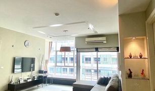 2 Bedrooms Condo for sale in Hua Mak, Bangkok The Fourwings Residence 