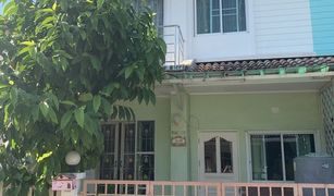 3 Bedrooms Townhouse for sale in Wong Sawang, Bangkok Sirenepark Village 2