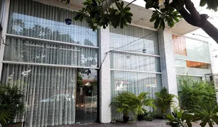 ขายร้านขายของ สตูดิโอ ใน ลาดพร้าว, กรุงเทพมหานคร 