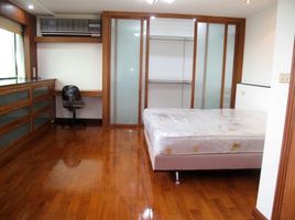 3 Bedroom Condo for rent at President Park Sukhumvit 24, Khlong Tan