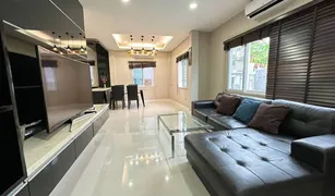 3 Bedrooms Villa for sale in Nong Prue, Pattaya Pattalet 1