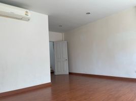 3 Bedroom Townhouse for rent at Baan Klang Muang The Paris Rama 9 - Ramkamhaeng, Hua Mak