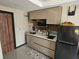 1 Schlafzimmer Wohnung zu verkaufen im Rawai Beach Condo, Rawai