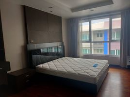 2 Bedroom Apartment for rent at Avenue 61, Khlong Tan Nuea