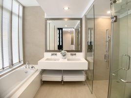 3 спален Дом в аренду в 349 Residence, Khlong Tan Nuea